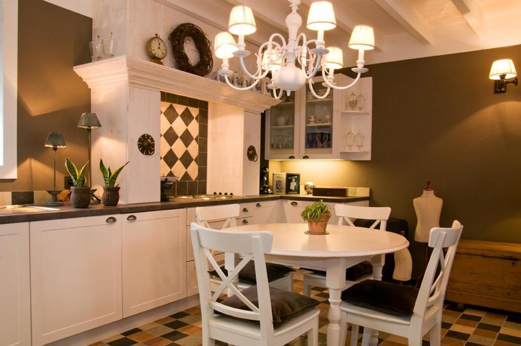 Bed & Breakfast Sleeping In Bruges
